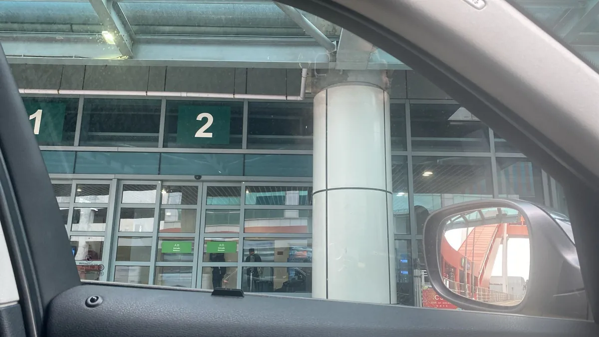 Flughafen Macau: Treffpunkt, Foto 1